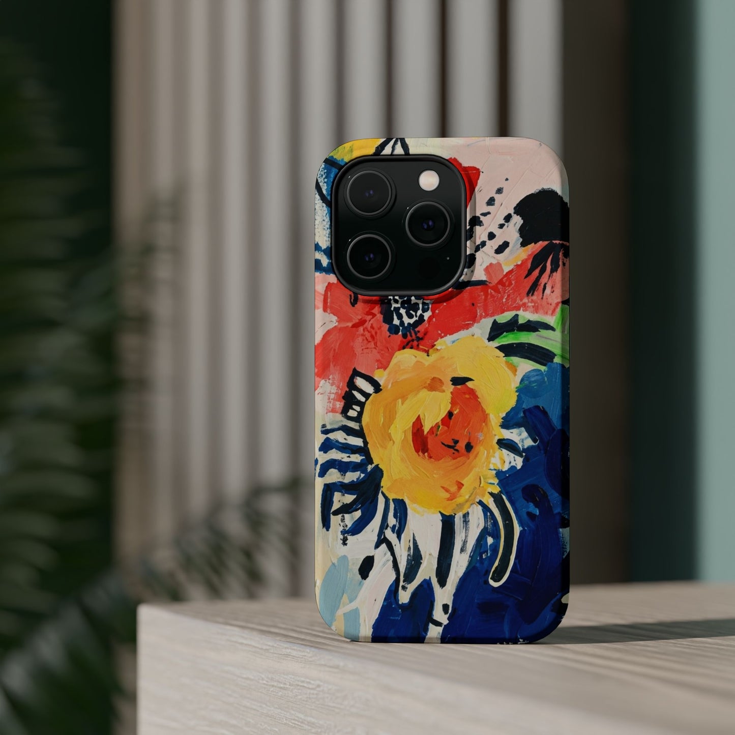 Abstract Flora Magnetic Phone Case