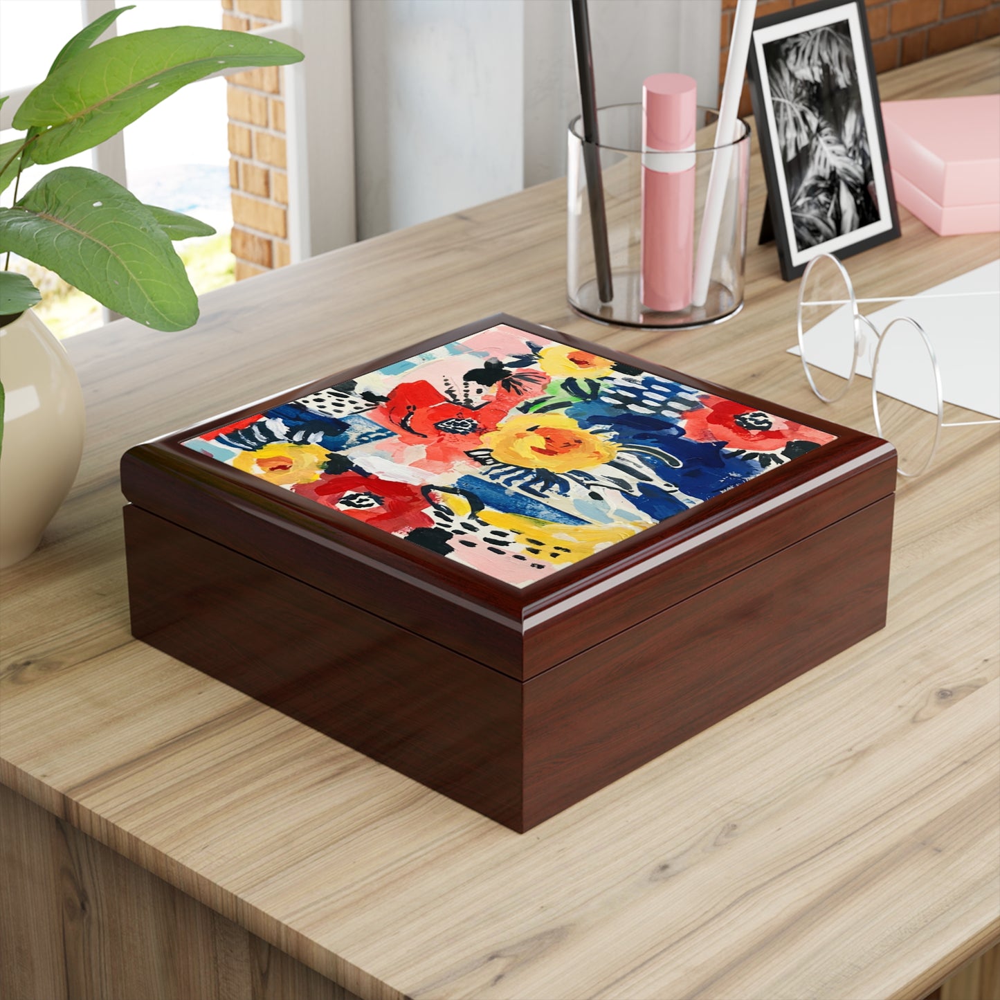 Abstract Flora Jewelry Box